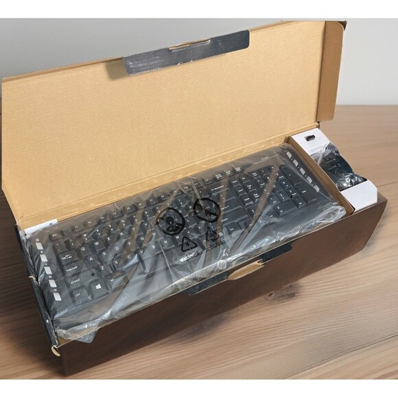 New Sealed HP Wireless Classic Desktop Keyboard and Mouse LV290AA Black - Picture 3 of 6